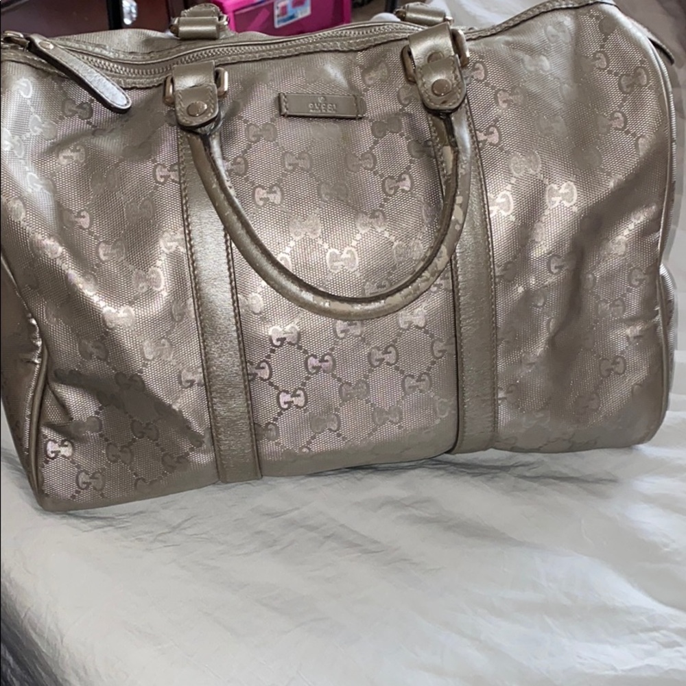 Gucci hang bag
